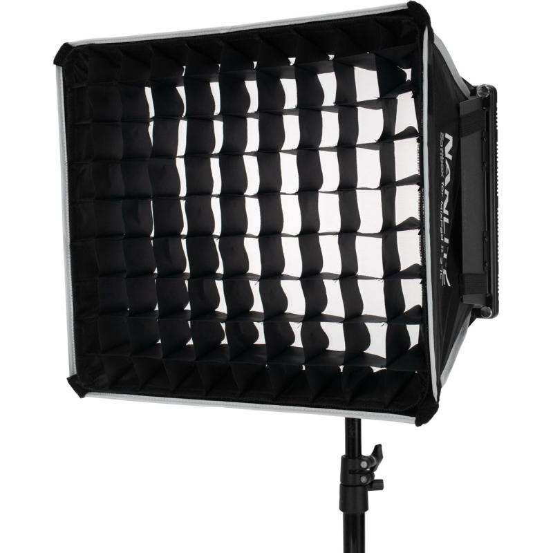 Nanlite Barndoor w/ Softbox And Eggcrate Grid (Mixpad II 27C)