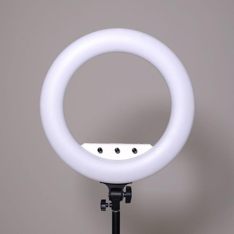 Caruba RGB Round Vlogger 18 inch LED Set w/ Bag - White
