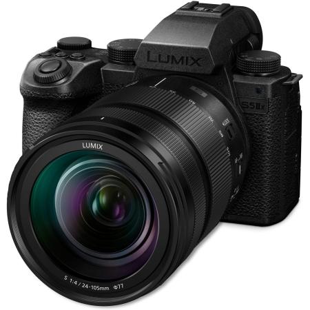 Panasonic LUMIX S5II X + 24-105mm f/4.0 Macro OIS L-Mount