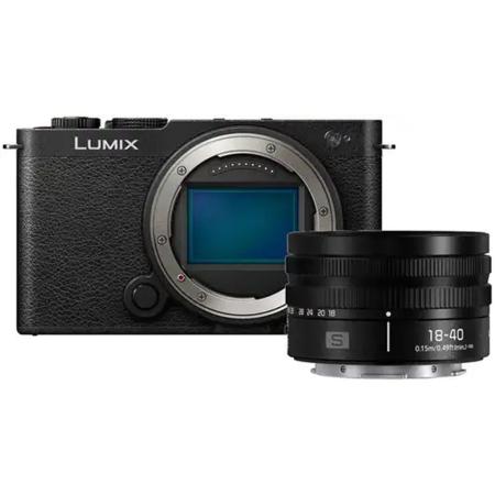 Panasonic LUMIX S9 Jet Black + S 18-40mm f/4.5-6.3