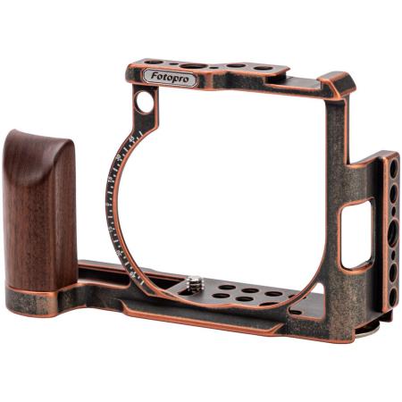 Fotopro C X100VI Cage Fujifilm X100VI Vintage Brass