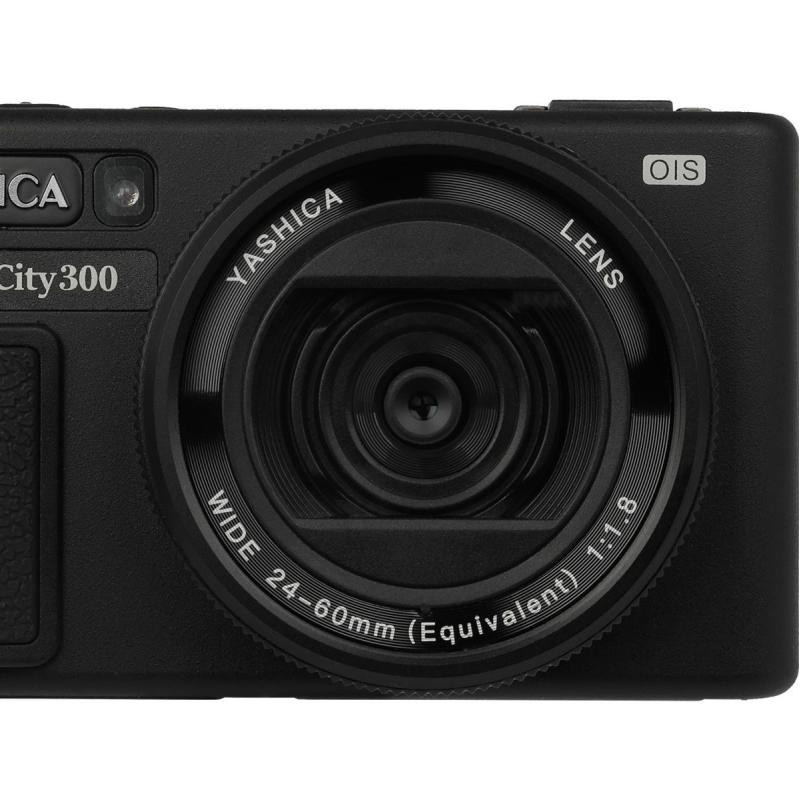 Yashica City 300 Black w/ Quickflash Mini Camera Flash (50MP)
