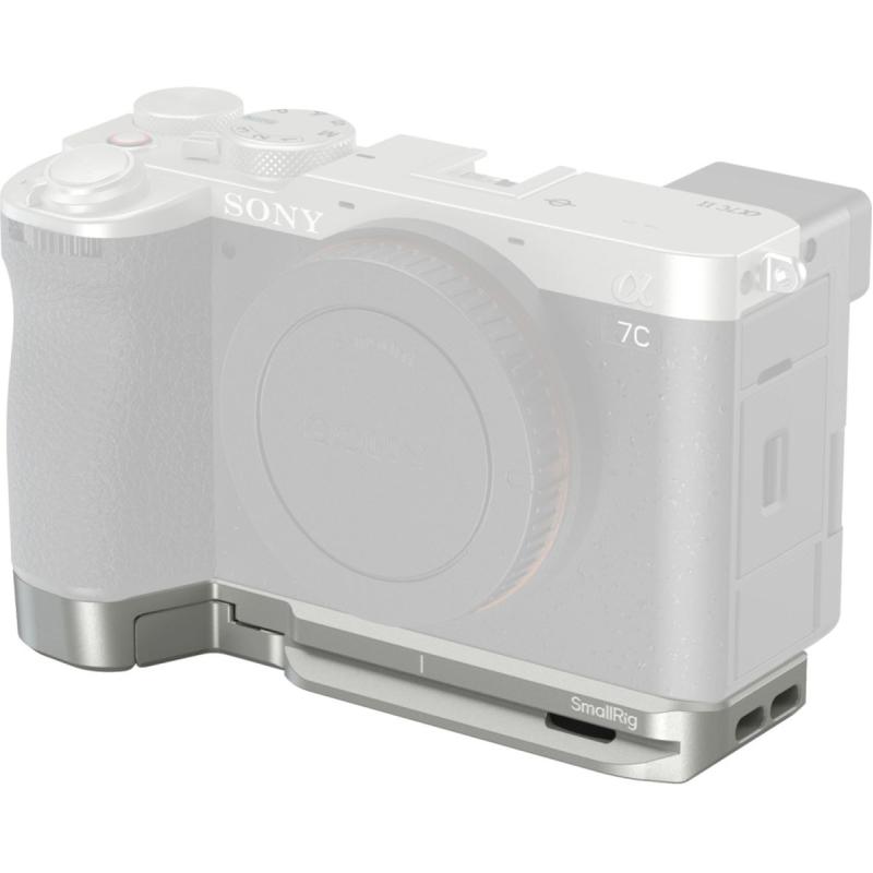 SmallRig 5482 Baseplate w/ Airtag Slot For Sony Alpha 7C II / Alpha 7CR (Silver)