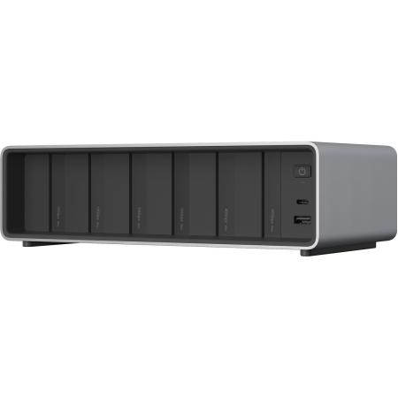 Lexar Workflow Pro 6 Bay w/ Thunderbolt 4 Uplink Comp w/ WorkflowReaders + SSD