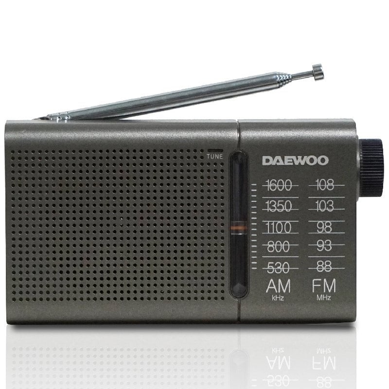 Comprar Radio Portátil Daewoo DW1035/ a Pilas/ Gris Oscuro - Ganga Electrónica