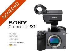 Sony presenta la FX2: una cámara Cinema Line compacta con sensor de 33 MP y tecnología de IA